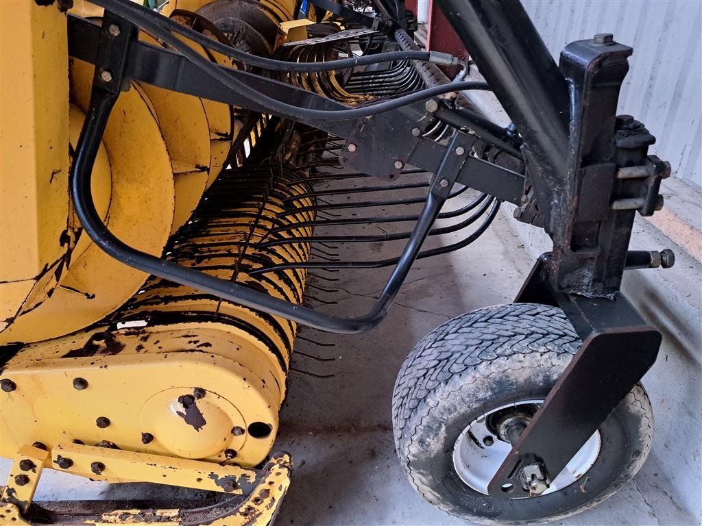 Sonstiges of the type New Holland 355 W Græspick-up, Gebrauchtmaschine in Nykøbing Mors (Picture 3)