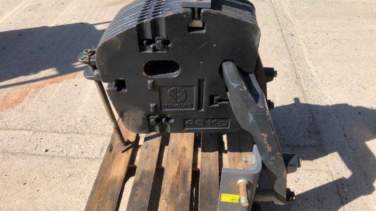 Sonstiges of the type New Holland frontvægte Frontvægte m. holder til frontlift, Gebrauchtmaschine in Tinglev (Picture 2)