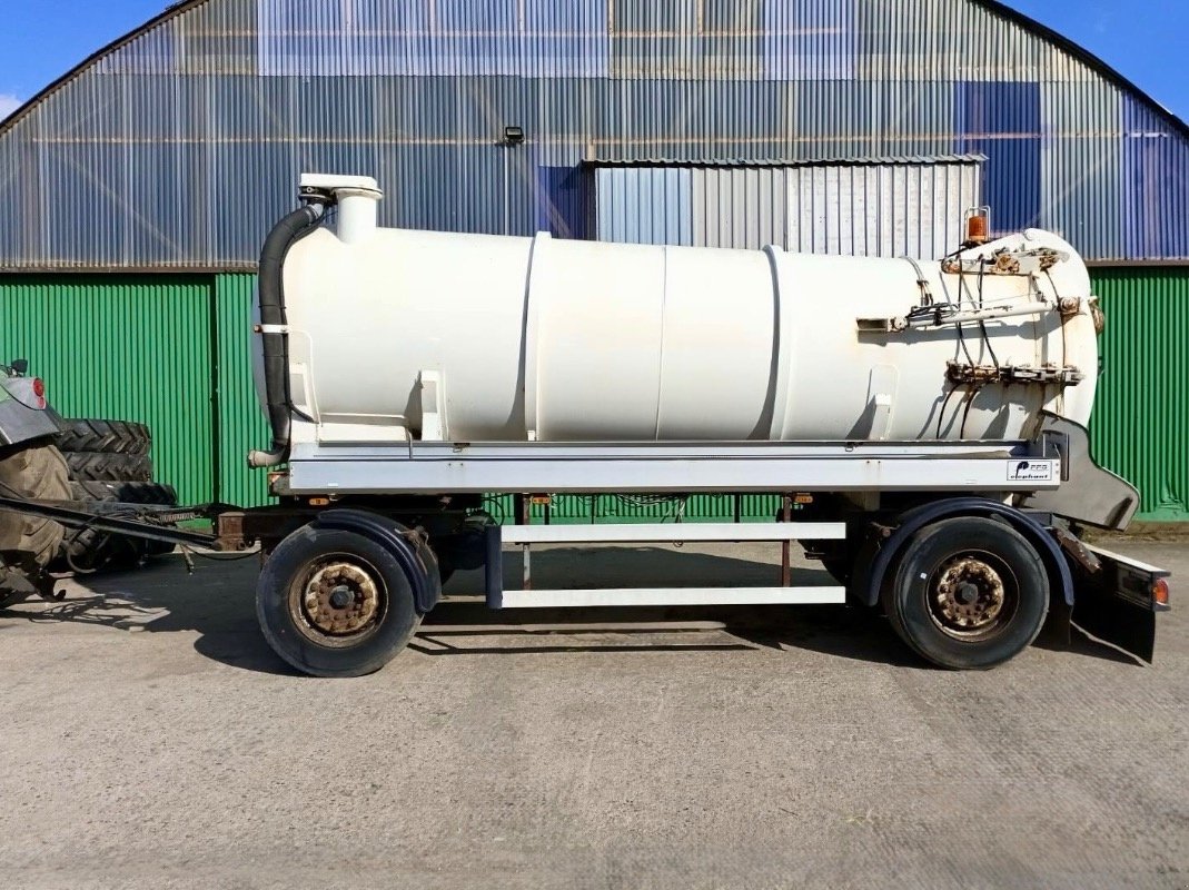 Sonstiges typu nicht bekannt Flensburger Fahrzeugbau TESPA18 #Tankanhänger10m3, Gebrauchtmaschine v Liebenwalde (Obrázek 3)