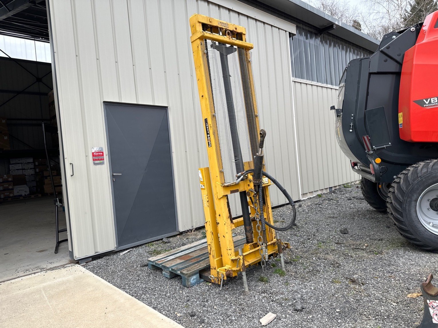 Sonstiges des Typs Orsi Porte-palette HS 15 380 Orsi, Gebrauchtmaschine in LA SOUTERRAINE (Bild 1)