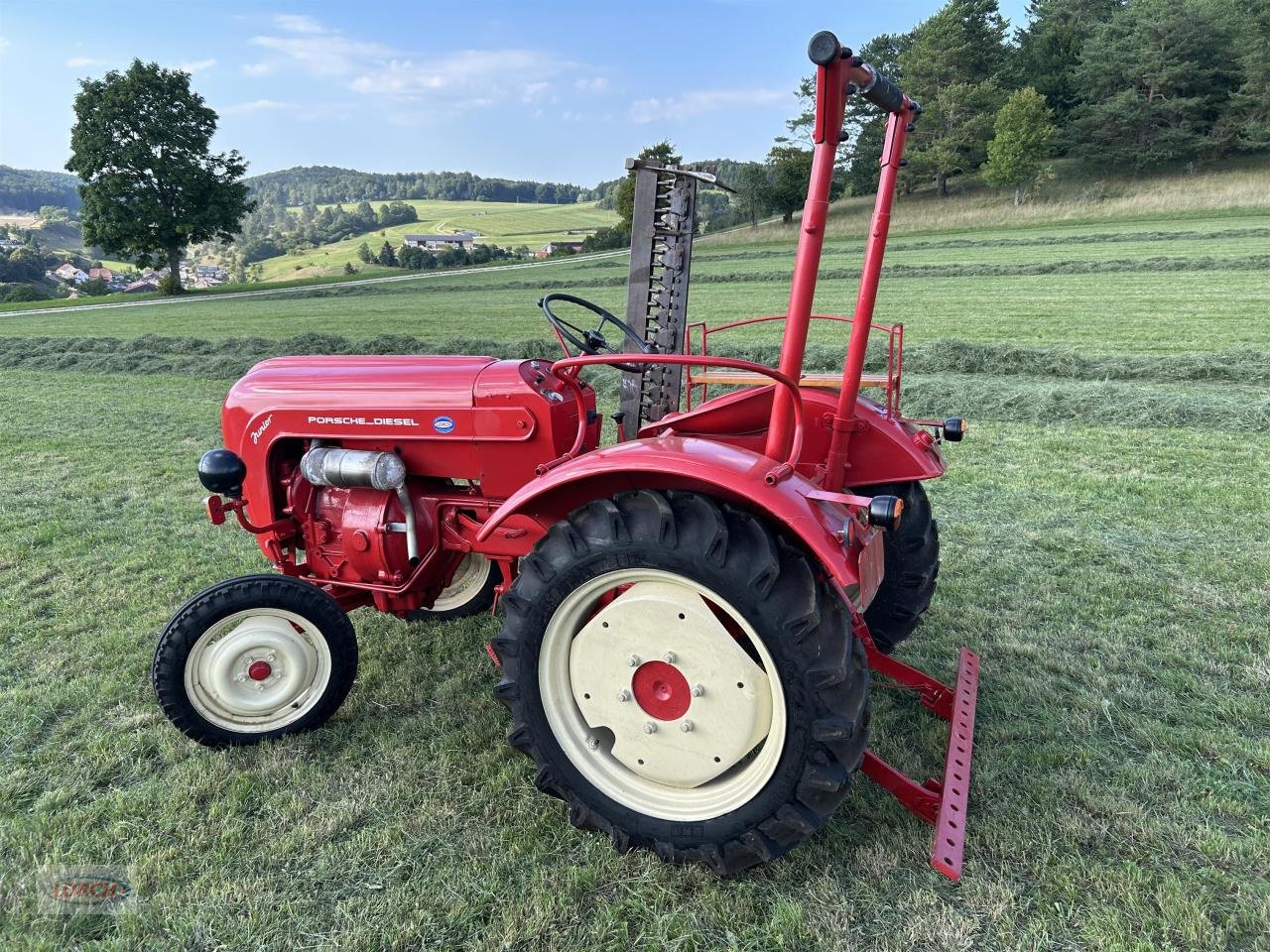 Sonstiges des Typs Porsche Junior 108 mit Mähwerk, Gebrauchtmaschine in Trochtelfingen (Bild 5)