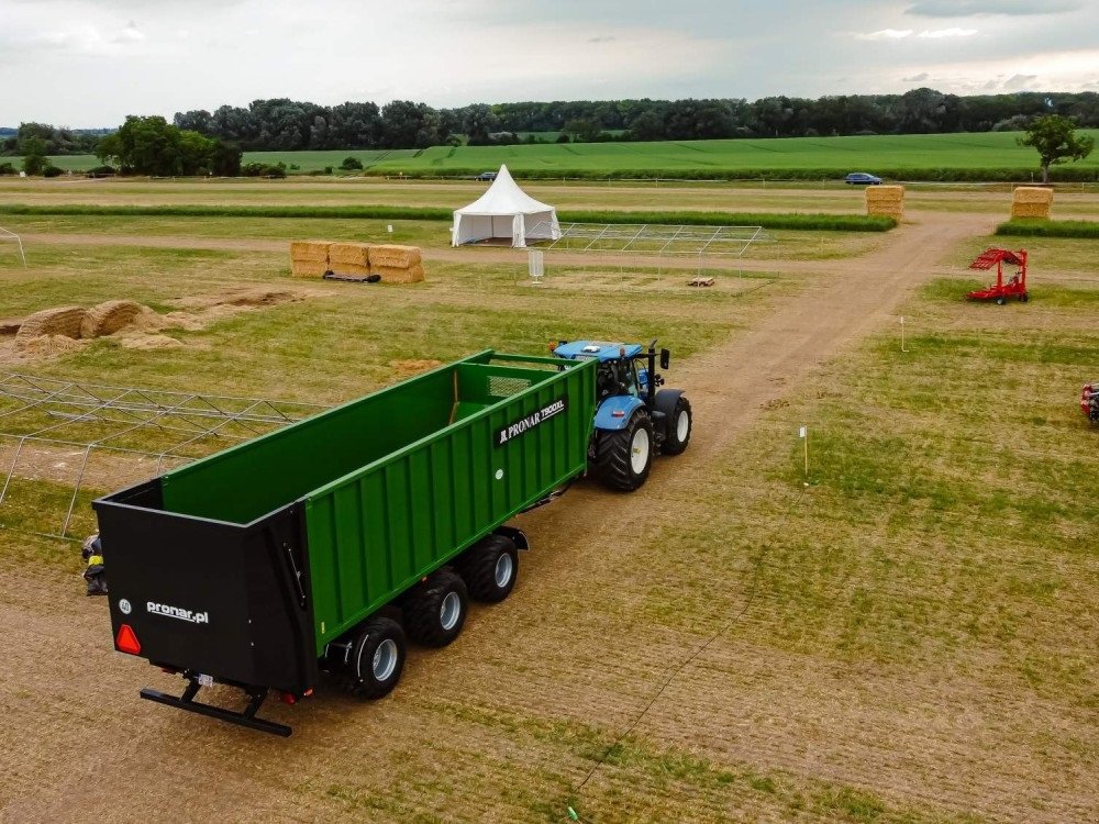 Sonstiges des Typs PRONAR T900XL 62m3, Gebrauchtmaschine in Brørup (Bild 4)