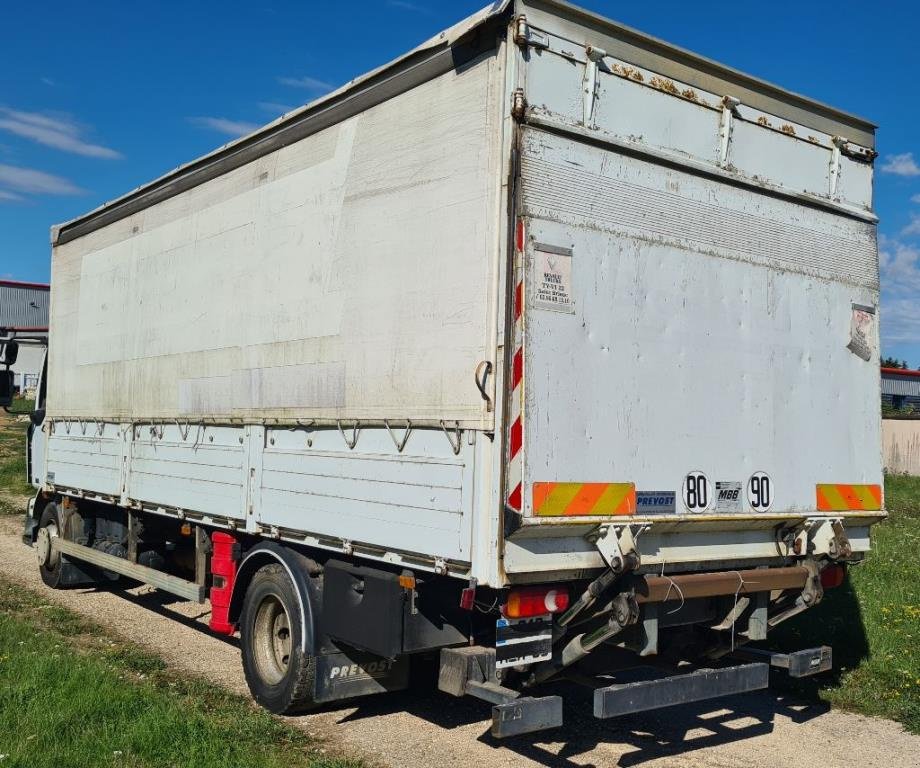 Sonstiges typu Renault MIDLUM DCI 180, Gebrauchtmaschine v BAZAINVILLE (Obrázek 4)