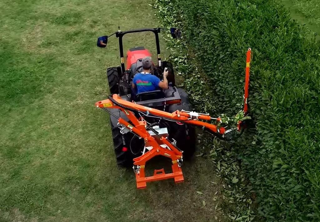 Sonstiges des Typs Rinieri 120 150 cm hækkeklipper auto nivellering, Gebrauchtmaschine in Holstebro (Bild 8)