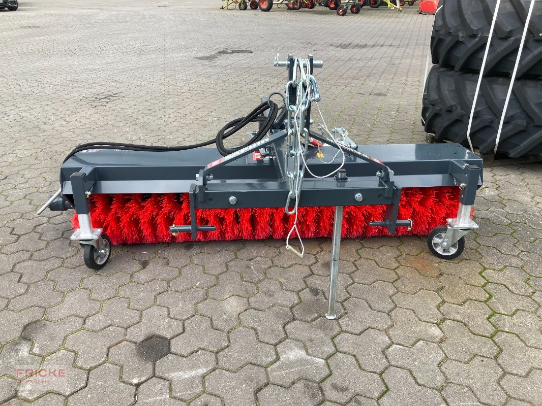 Sonstiges of the type Saphir FKM 231 Kehrmaschine, Gebrauchtmaschine in Bockel - Gyhum (Picture 1)