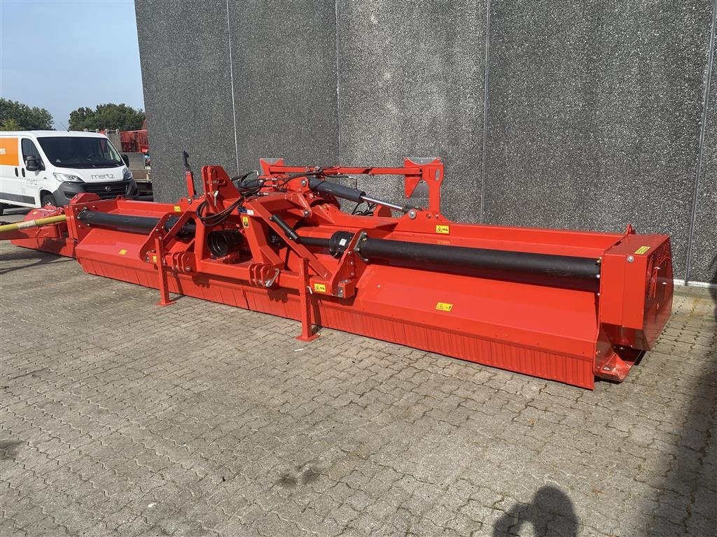 Sonstiges типа Sauerburger ALBATROS 6400 Med hydr. midter slagleafpudser, Gebrauchtmaschine в Maribo (Фотография 1)