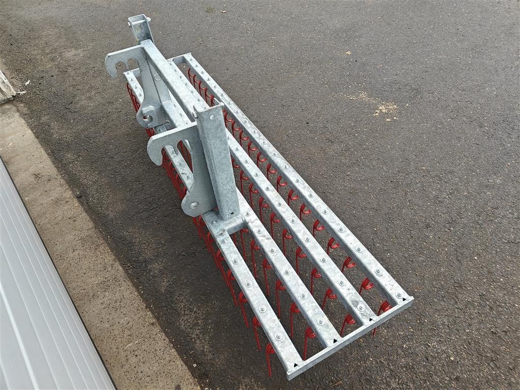 Sonstiges des Typs Schäffer Gårdrive Anker Bjerre Riven 4-rækket, 200cm, flydeophæng, Gebrauchtmaschine in Holstebro (Bild 4)