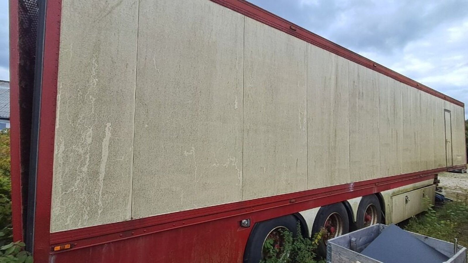 Sonstiges van het type Schmitz Sættevogn m. kontor, Gebrauchtmaschine in Rødovre (Foto 3)