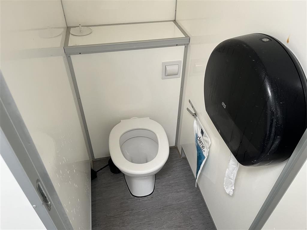 Sonstiges типа Sonstige 10  toilet vogn pæn og iorden, Gebrauchtmaschine в Rønnede (Фотография 14)