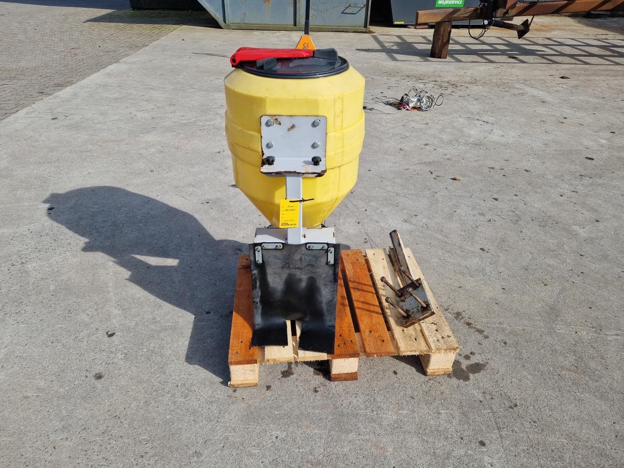 Sonstiges des Typs Sonstige 100L CENTRIFUGALSPRE, Gebrauchtmaschine in Jelling (Bild 3)