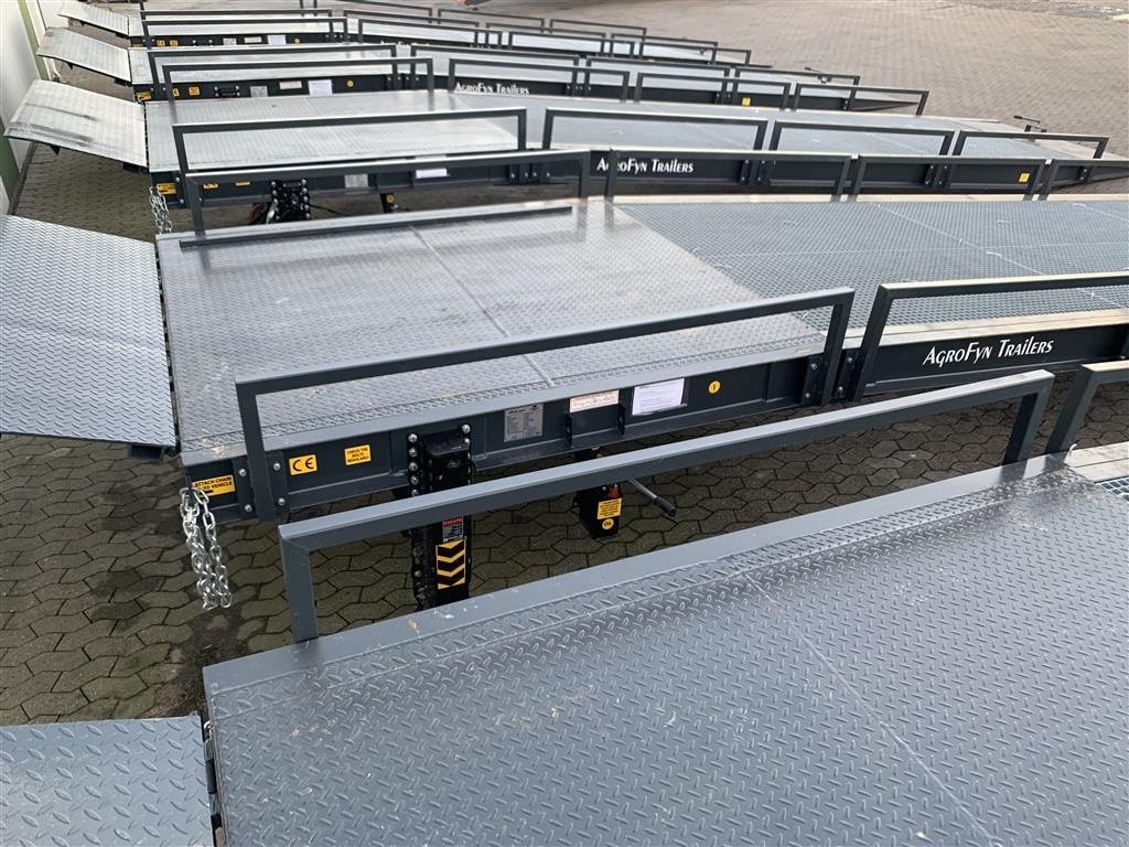 Sonstiges des Typs Sonstige 12 tons mobilrampe 10.30 meter læsserampe, Gebrauchtmaschine in Ringe (Bild 13)