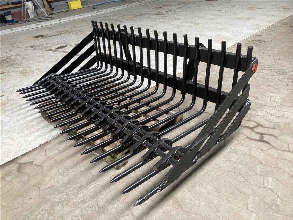 Sonstiges des Typs Sonstige 2 m Stengreb m/Euro beslag, Gebrauchtmaschine in Store Heddinge (Bild 1)