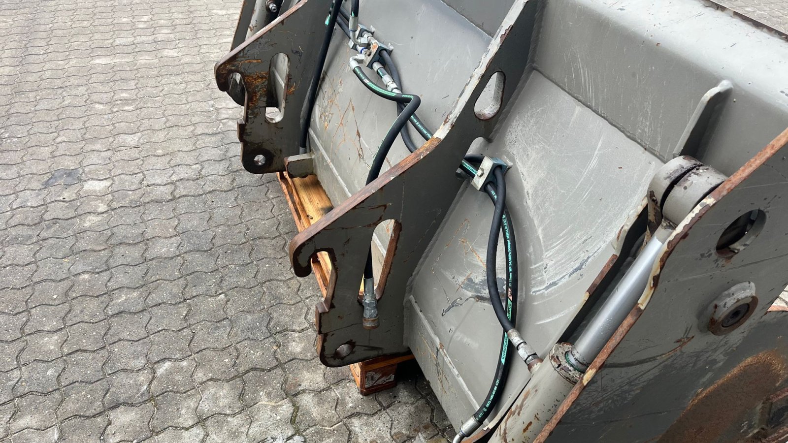 Sonstiges типа Sonstige 205cm 4i1 skovl til +/- 5tons læsser, Gebrauchtmaschine в Rønnede (Фотография 5)