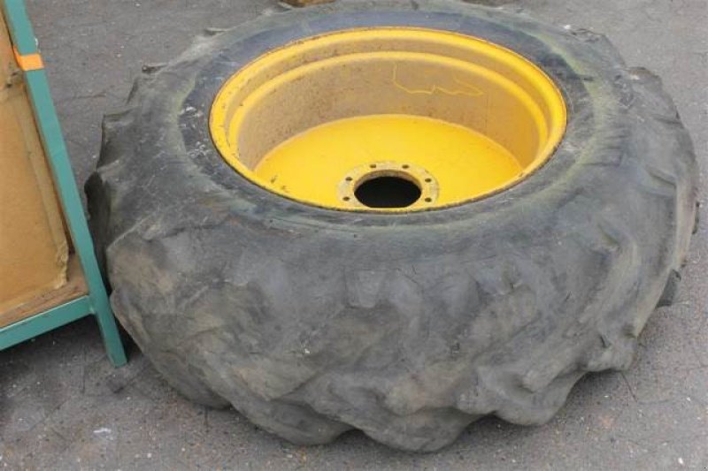 Sonstiges typu Sonstige 28"   16.9/14-28, Gebrauchtmaschine v Hemmet (Obrázek 6)