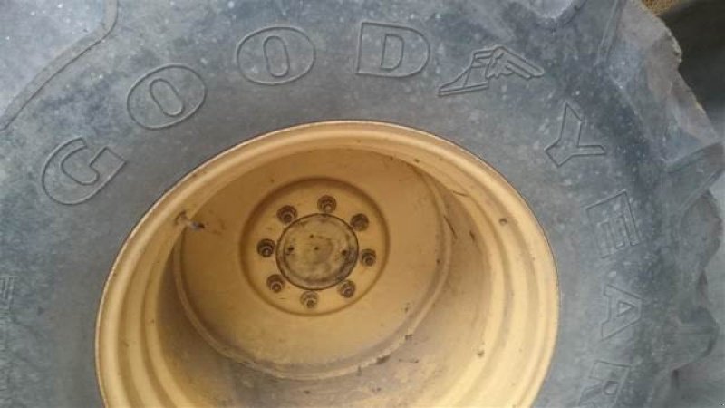 Sonstiges des Typs Sonstige 32"   30,5L-32, Gebrauchtmaschine in Hemmet (Bild 2)