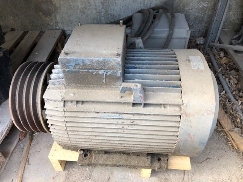 Sonstiges des Typs Sonstige 40 hk el motor, Gebrauchtmaschine in Gjerlev J. (Bild 1)