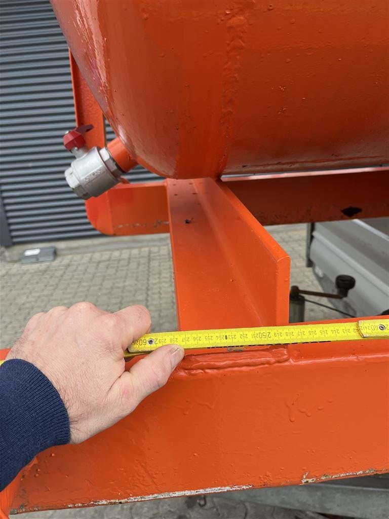 Sonstiges des Typs Sonstige 5-6000 liters container tank. Vandvogn, Gebrauchtmaschine in Rønnede (Bild 13)