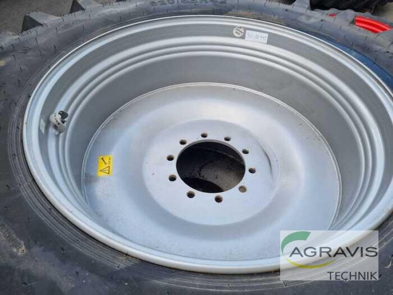 Sonstiges of the type Sonstige 520/85R42, Neumaschine in Lage (Picture 5)