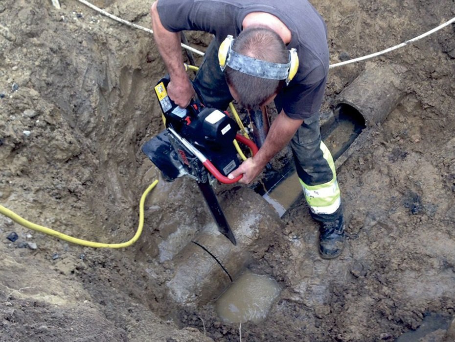 Sonstiges des Typs Sonstige 680ES / ICS 680ES-12. Inkl. 30 cm. sværd & universal diamantkæde, Gebrauchtmaschine in Aalborg (Bild 3)