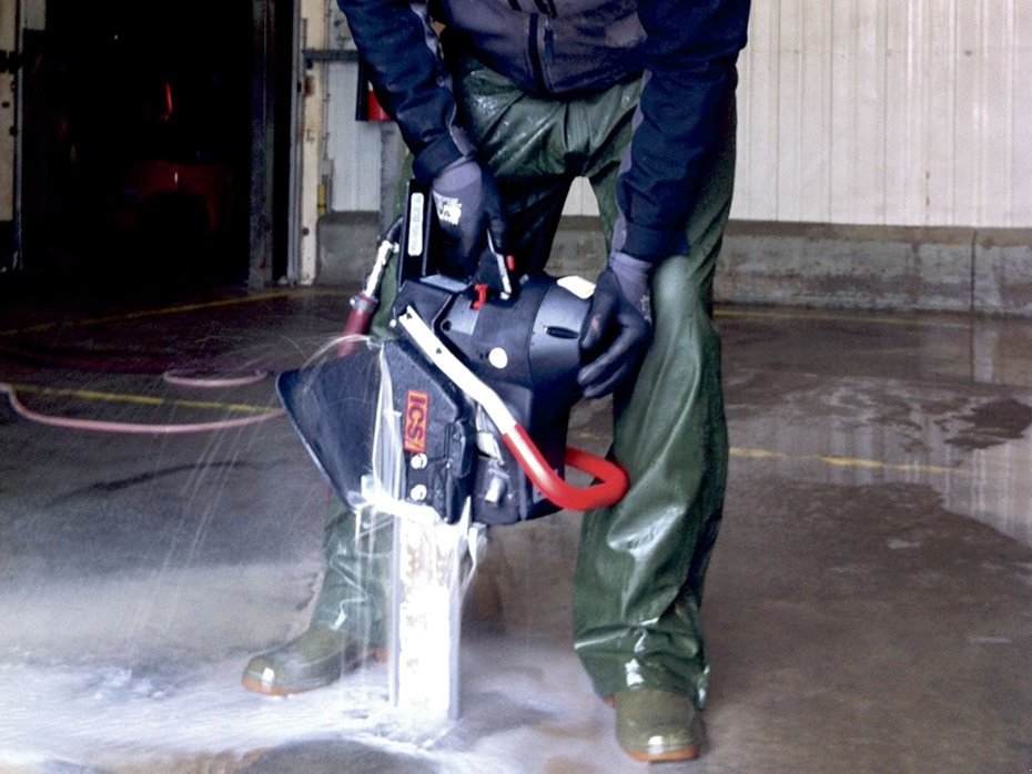 Sonstiges des Typs Sonstige 680ES / ICS 680ES-12. Inkl. 30 cm. sværd & universal diamantkæde, Gebrauchtmaschine in Aalborg (Bild 4)