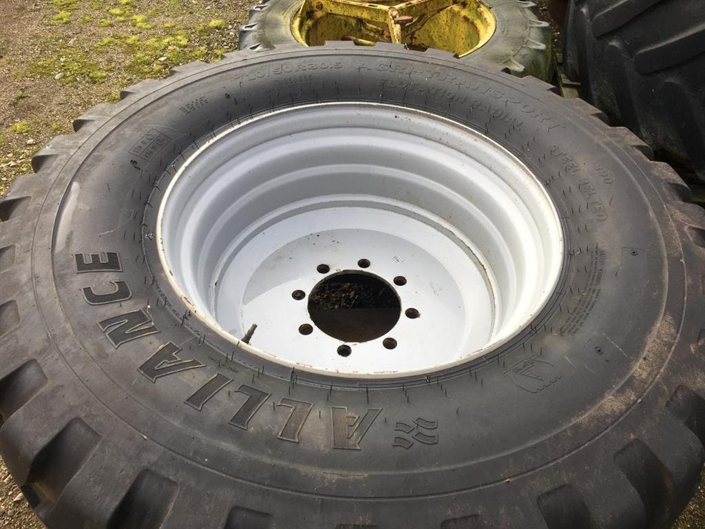 Sonstiges des Typs Sonstige 710/70x30.5  Alliance 390 Steel-belt, Gebrauchtmaschine in Tinglev (Bild 2)