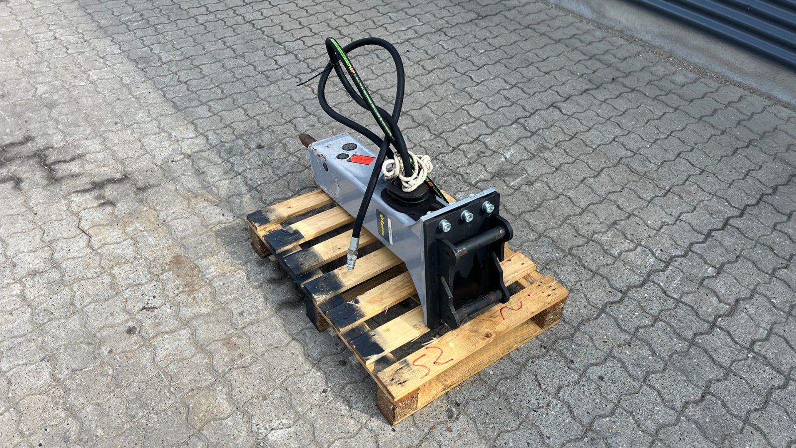 Sonstiges des Typs Sonstige 77kg oliehammer til 2-3 tons maskine SOM NY!, Gebrauchtmaschine in Rønnede (Bild 2)