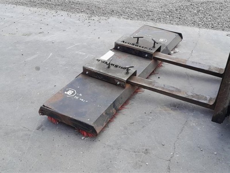 Sonstiges типа Sonstige Acti Sweep kost 180cm, Gebrauchtmaschine в Møldrup (Фотография 1)