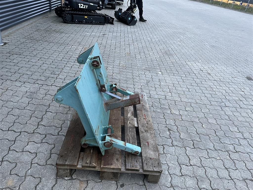 Sonstiges of the type Sonstige Adabtor plade Terrex TL80 / 3punktophæng, Gebrauchtmaschine in Rønnede (Picture 8)
