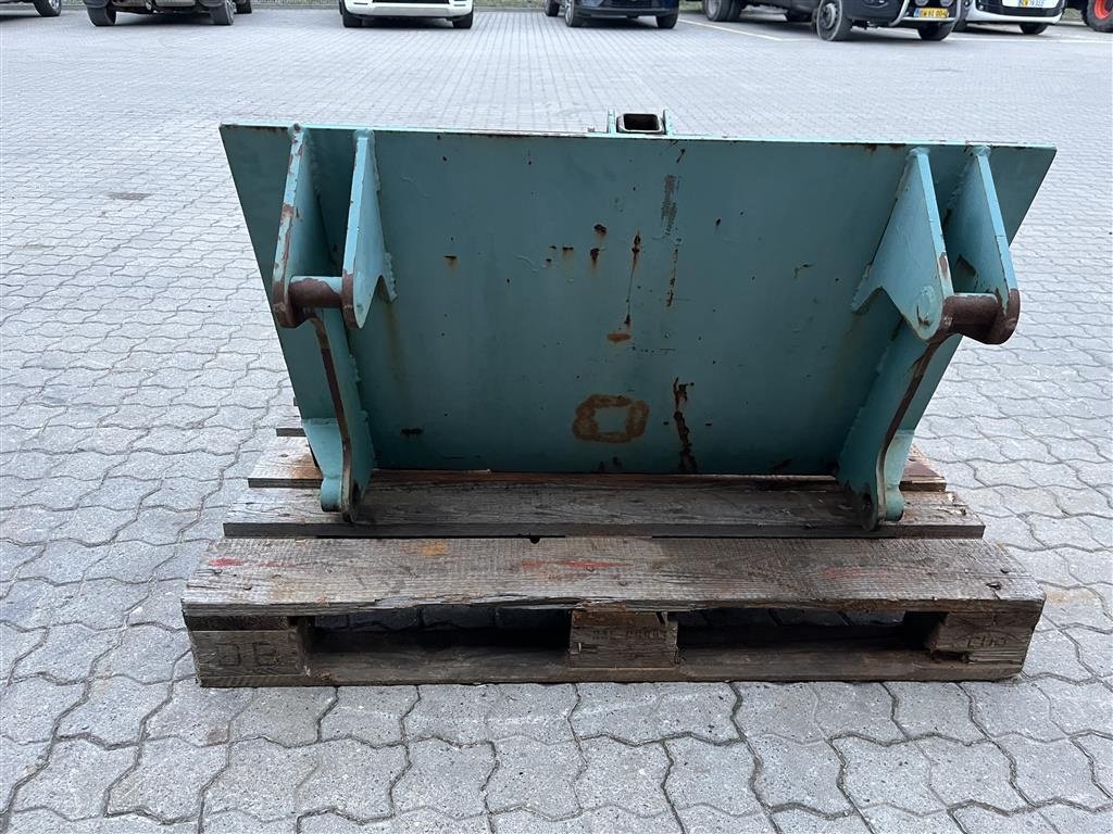 Sonstiges of the type Sonstige Adabtor plade Terrex TL80 / 3punktophæng, Gebrauchtmaschine in Rønnede (Picture 10)