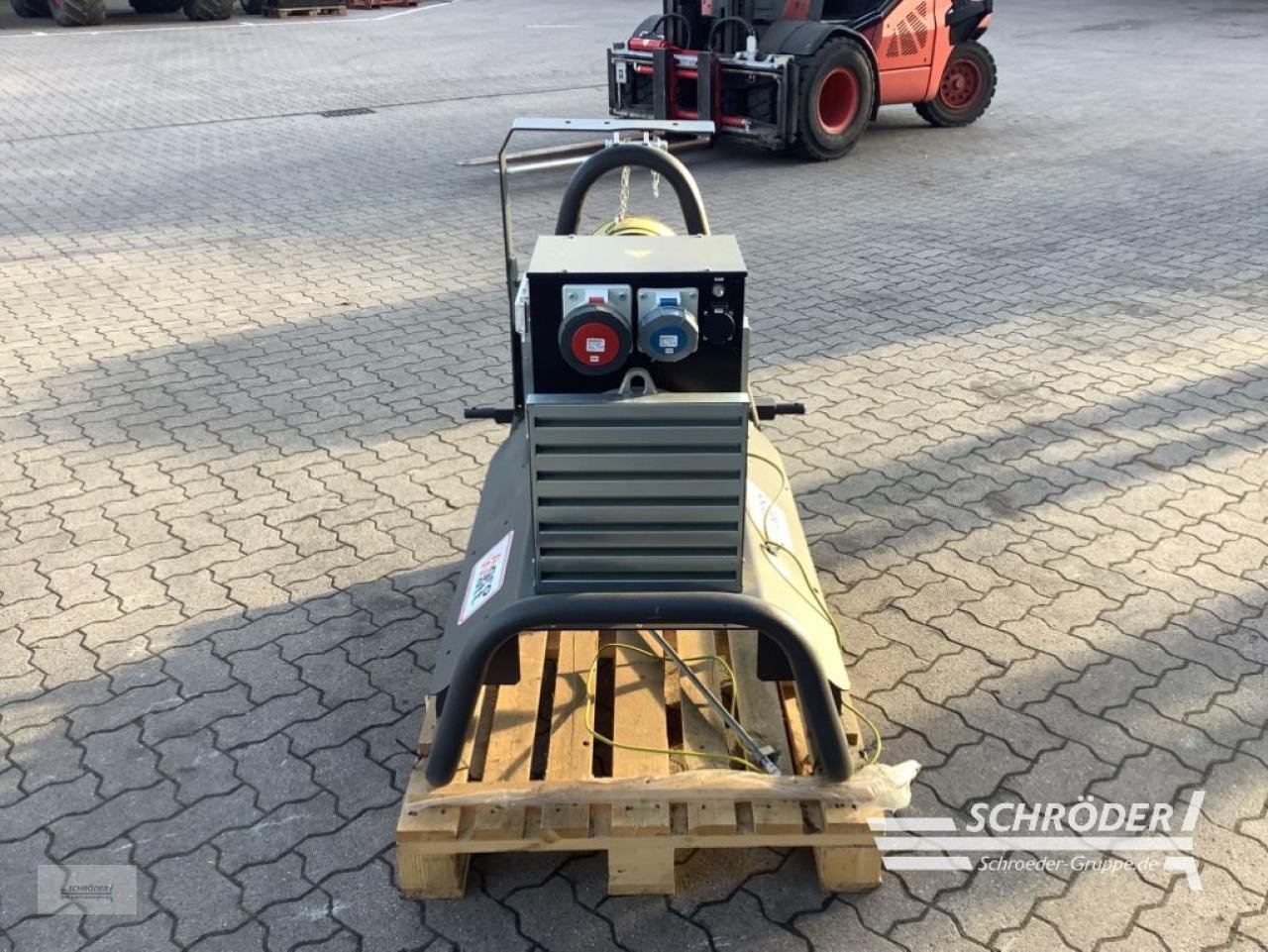 Sonstiges des Typs Sonstige AGROWATT ZAPFWELLENGENERATOR AWB4-40X, Gebrauchtmaschine in Völkersen (Bild 4)