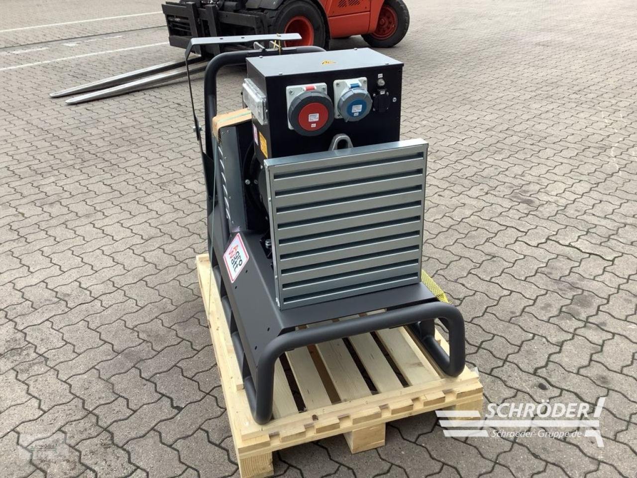 Sonstiges of the type Sonstige AGROWATT ZAPFWELLENGENERATOR AWB4-58X, Gebrauchtmaschine in Völkersen (Picture 4)