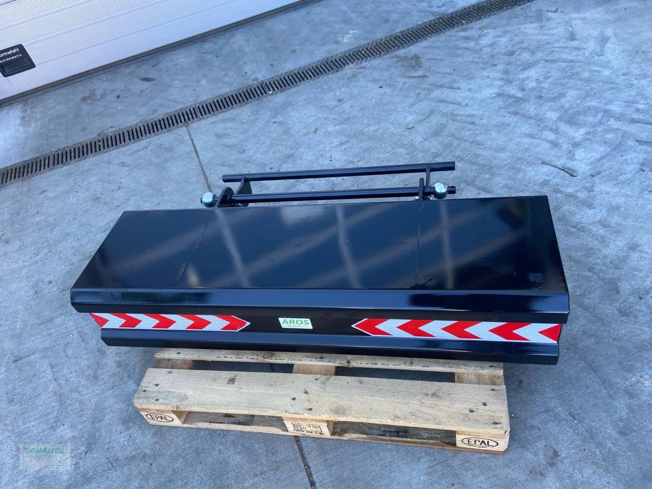 Sonstiges of the type Sonstige AROS Heckgewicht 500 kg GEW500Heck für Unterlenker, AHK bleibt frei, Neumaschine in Geiselhöring (Picture 2)