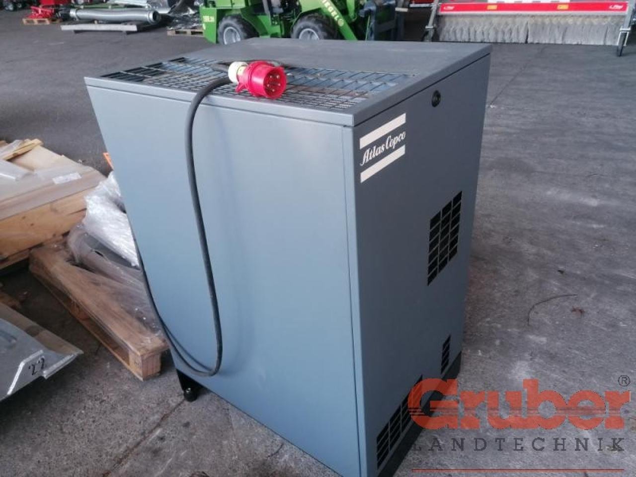 Sonstiges Türe ait Sonstige Atlas Copco Kompressor GA 5, Gebrauchtmaschine içinde Ampfing (resim 2)