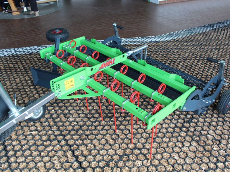 Sonstiges of the type Sonstige Avant Reitplatzplaner, Neumaschine in Waidhofen an der Thaya (Picture 1)