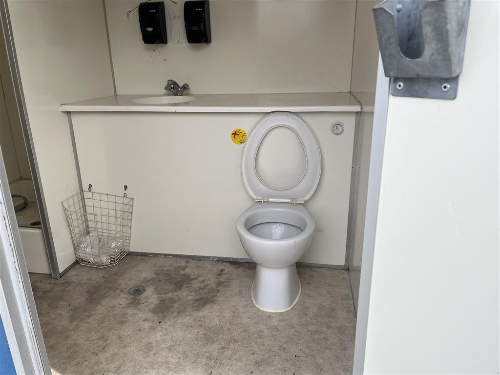 Sonstiges typu Sonstige Badmobil bad 1 toilet vogn med wc bad og kværn., Gebrauchtmaschine w Rønnede (Zdjęcie 7)
