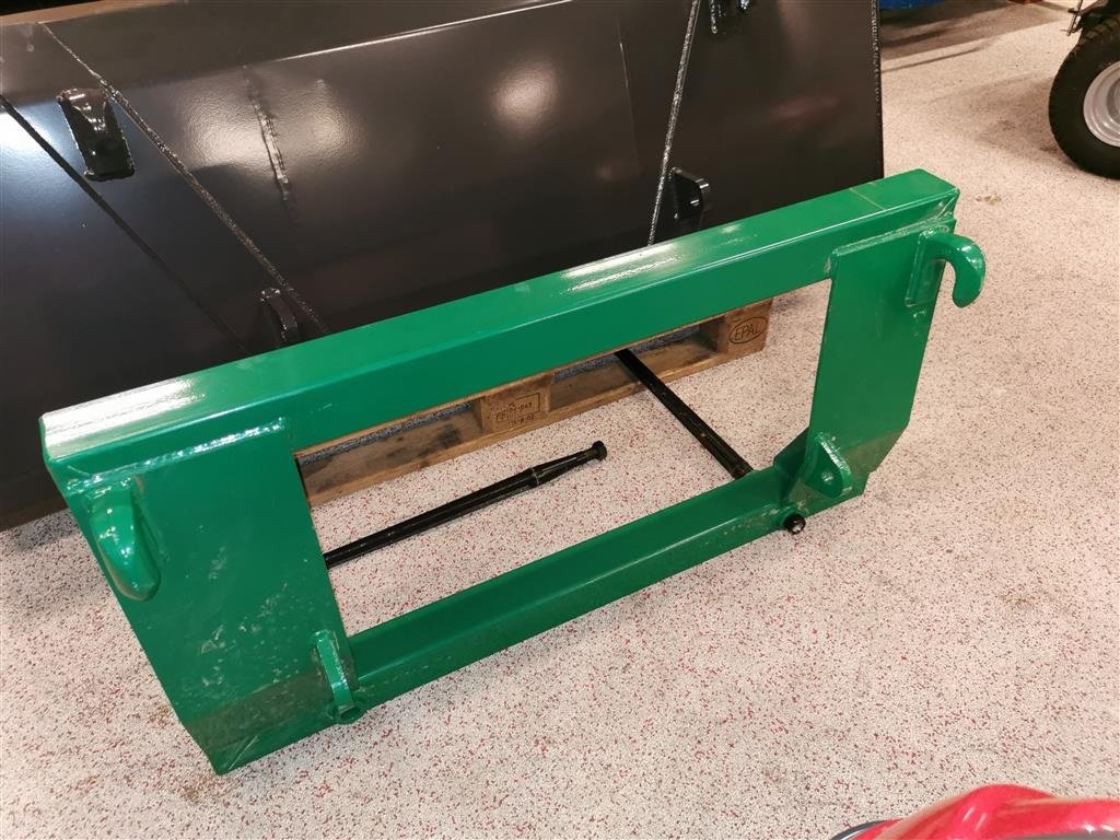 Sonstiges des Typs Sonstige Balle spyd med euro beslag, Gebrauchtmaschine in Egtved (Bild 2)