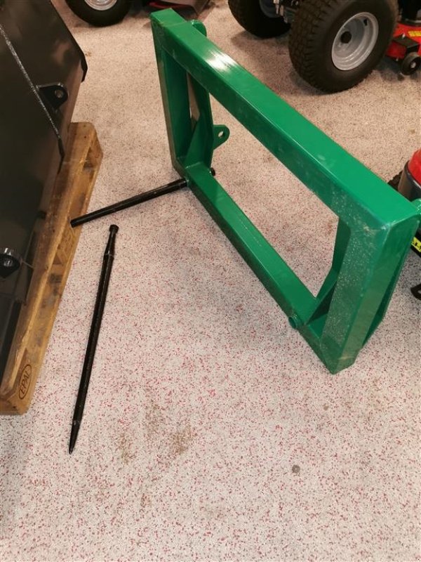 Sonstiges des Typs Sonstige Balle spyd med euro beslag, Gebrauchtmaschine in Egtved (Bild 1)