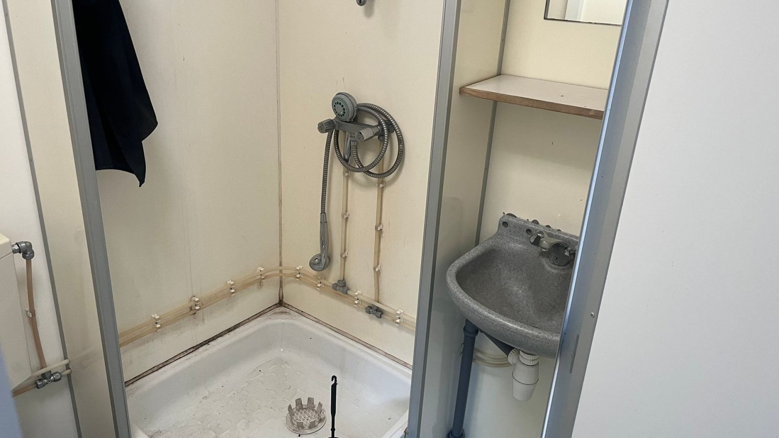 Sonstiges του τύπου Sonstige Beboelsesvogn  4 personers M. køkken og wc/bad, Gebrauchtmaschine σε Rønnede (Φωτογραφία 19)