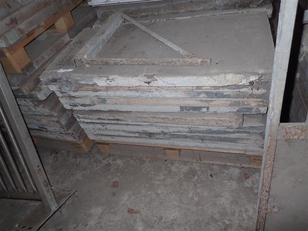 Sonstiges Türe ait Sonstige Betonplader 100x80 cm, Gebrauchtmaschine içinde Egtved (resim 1)
