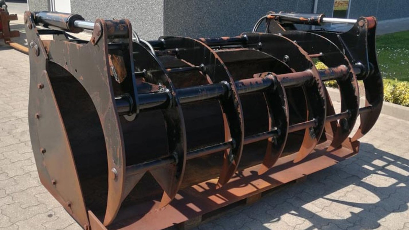 Sonstiges des Typs Sonstige Brugt Giant pelikanskovl, 220 cm. (5-7 tons maskine), Gebrauchtmaschine in Vrå (Bild 2)