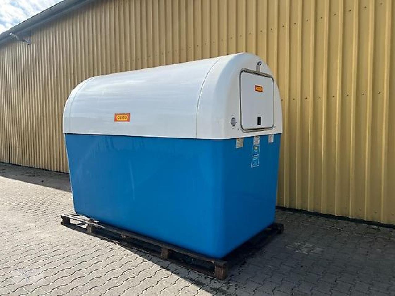 Sonstiges del tipo Sonstige Cemo Tankanlage AdBlue Outdoor Basic II 5000l, Gebrauchtmaschine en Pragsdorf (Imagen 1)