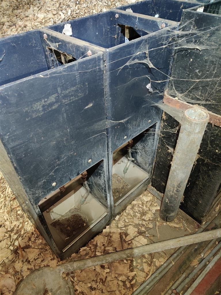 Sonstiges tip Sonstige Domino foderautomater   Fodertrug/ædepladser til grise og får, Gebrauchtmaschine in Egtved (Poză 1)