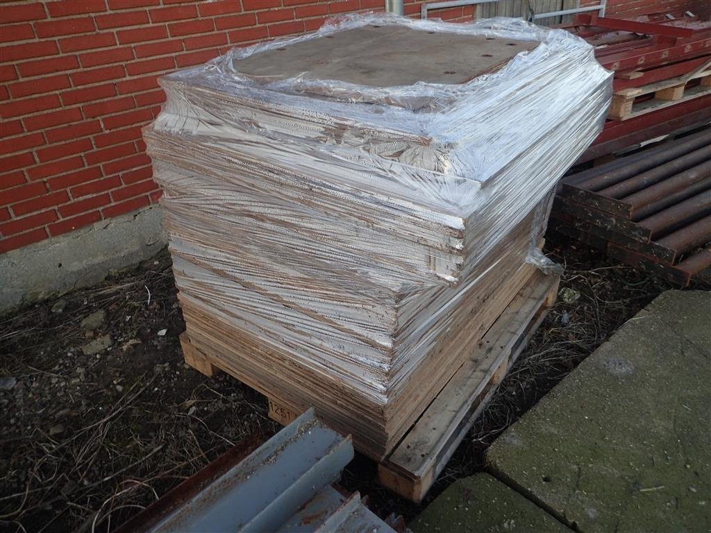 Sonstiges des Typs Sonstige Douglasplader 19 mm, til kornlager med Uskinner, Gebrauchtmaschine in Egtved (Bild 2)