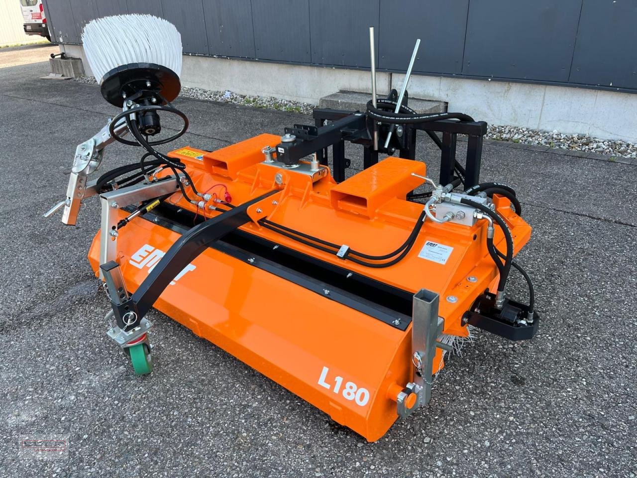 Sonstiges des Typs Sonstige EMAT Eco Clean 1,80 Kehrmaschine, Neumaschine in Tuntenhausen (Bild 3)