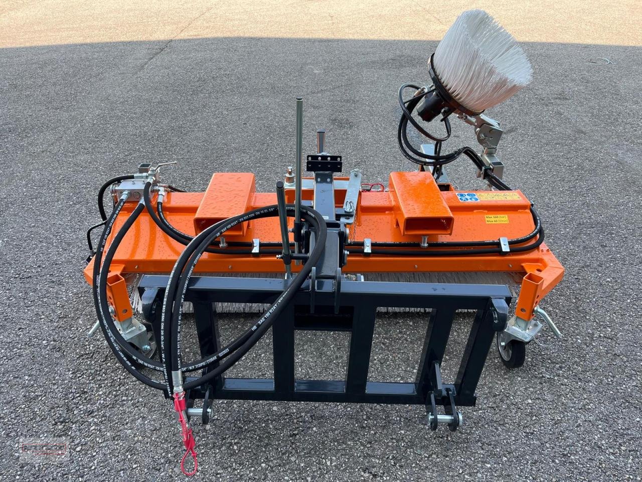 Sonstiges des Typs Sonstige EMAT Eco Clean 1,80 Kehrmaschine, Neumaschine in Tuntenhausen (Bild 11)