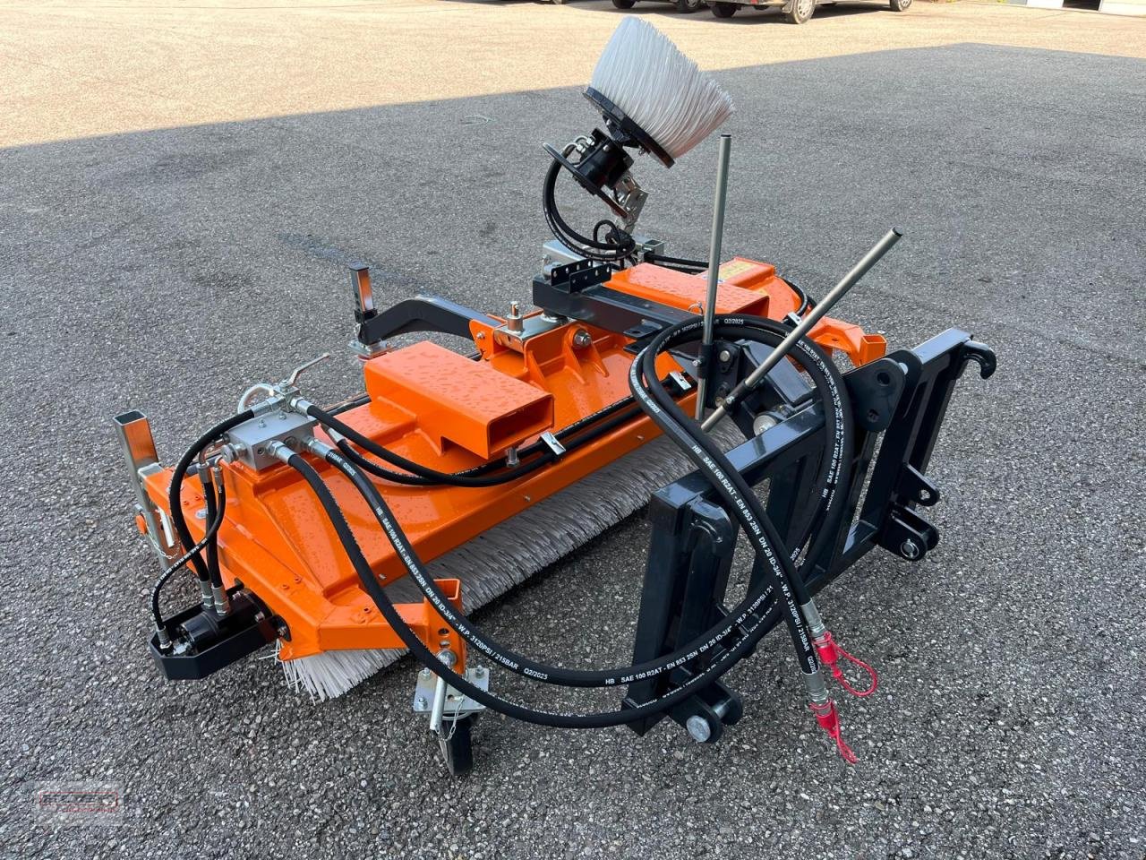 Sonstiges des Typs Sonstige EMAT Eco Clean 1,80 Kehrmaschine, Neumaschine in Tuntenhausen (Bild 12)