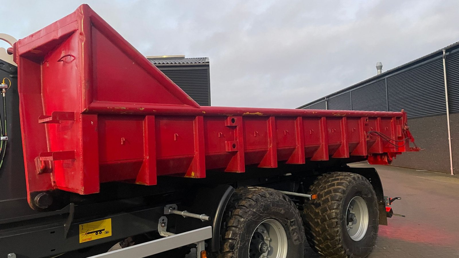 Sonstiges tipa Sonstige Entreprenør kasse m. Hydraulisk bagklap, Gebrauchtmaschine u Roslev (Slika 1)