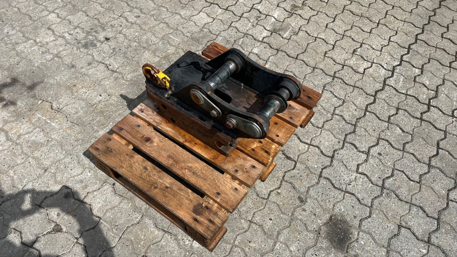 Sonstiges des Typs Sonstige fæste Hydraulisk Hydremafæste til 5-8tons maskine, Gebrauchtmaschine in Rønnede (Bild 2)