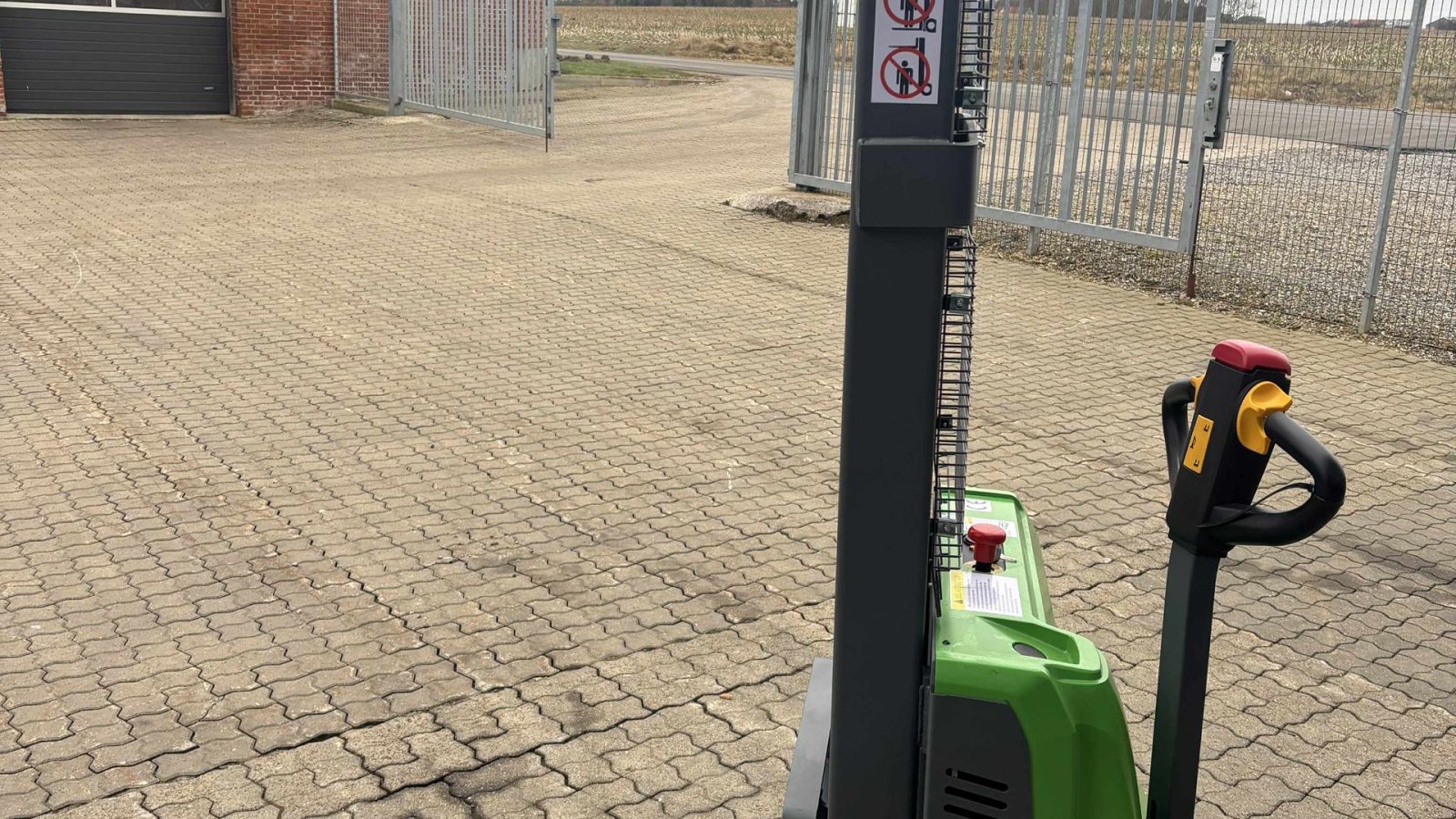 Sonstiges del tipo Sonstige Fabrikny elektrisk Palleløfter, Gebrauchtmaschine en Vinderup (Imagen 6)