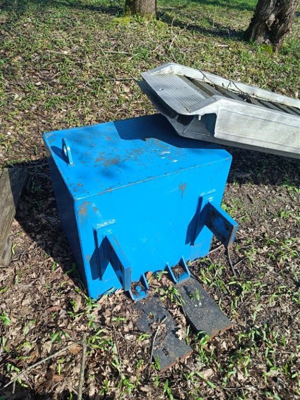 Sonstiges typu Sonstige Fast front vægt, Gebrauchtmaschine v Egtved (Obrázek 1)